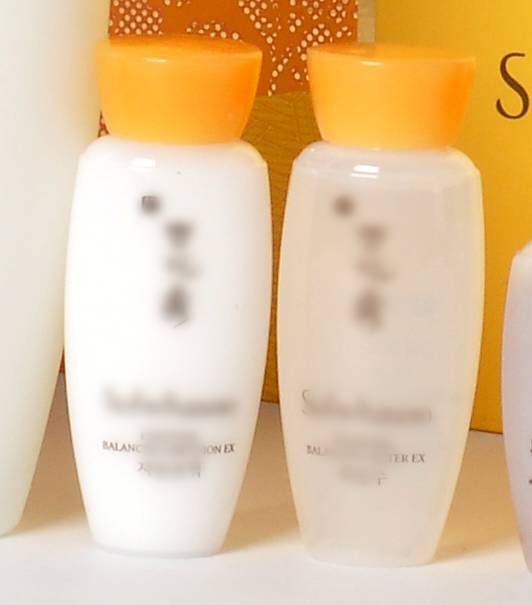 造假已成公开秘密!你看到的可能是“假的直播”不朽情缘游戏网站警惕丨现在流行直播代购 但(图3) 造假已成公开秘密!你看到的可能是“假的直播”不朽情缘游戏网站警惕丨现在流行直播代购 但(图3)