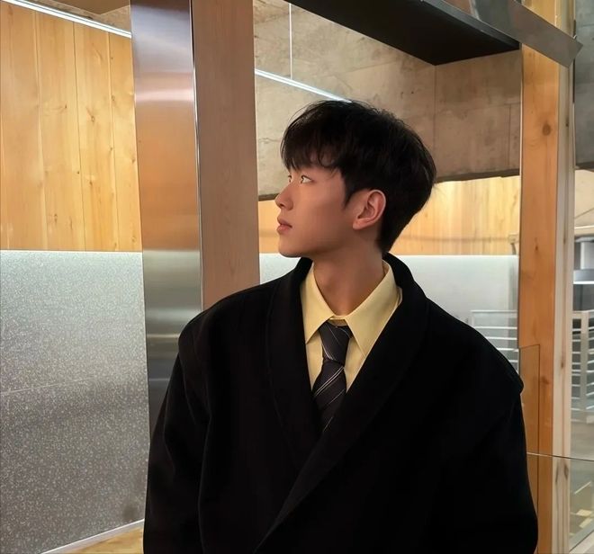 奶横评：这两款爆款3秒起泡+24小时控油不朽情缘网站实测拆解！2026男士洗面(图2)